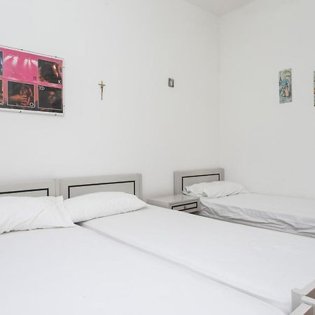 M121 - Marcelli, Trilocale Con Terrazzo A 200Mt Dal Mare Appartement Buitenkant foto