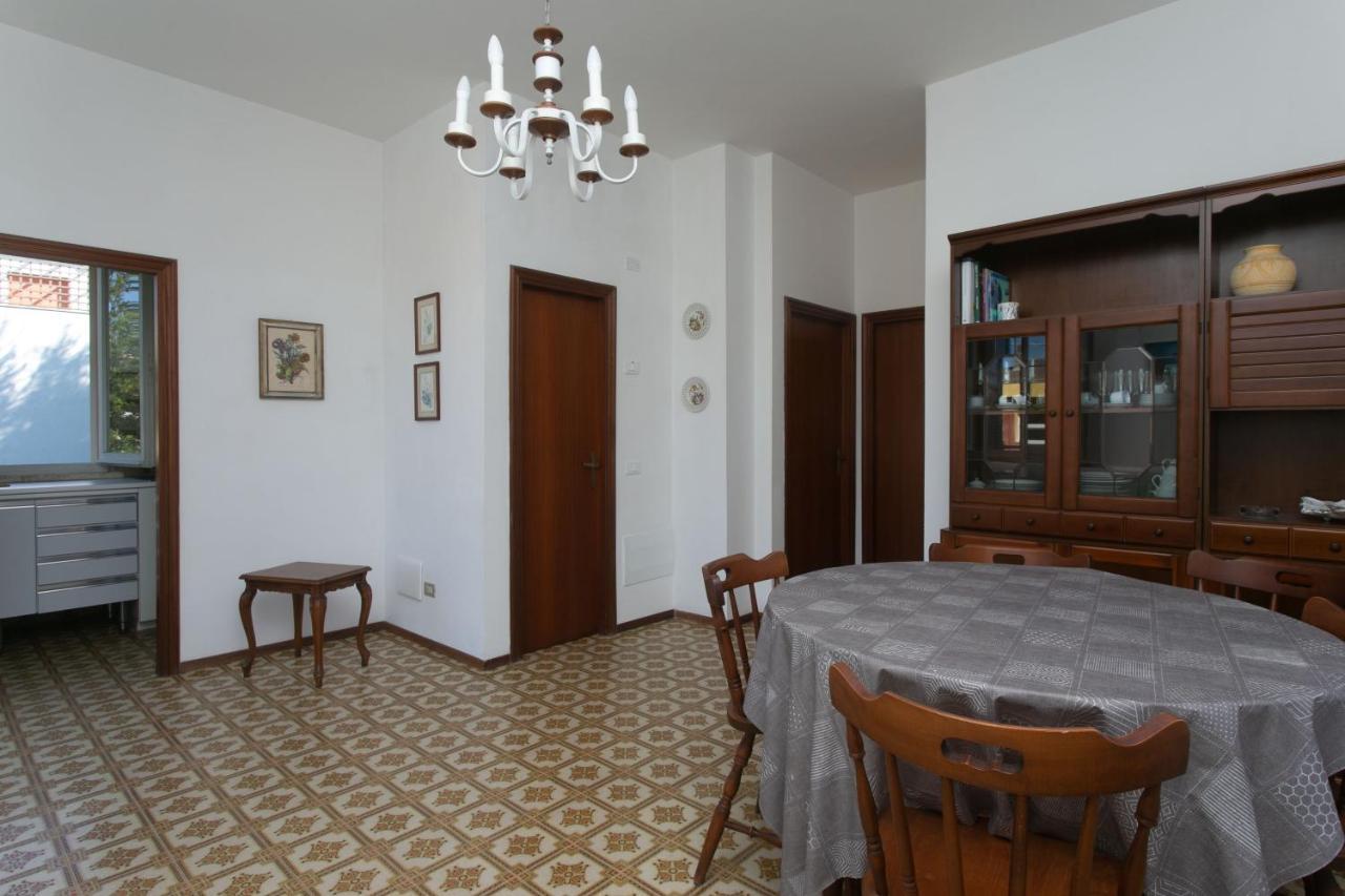 M121 - Marcelli, Trilocale Con Terrazzo A 200Mt Dal Mare Appartement Buitenkant foto